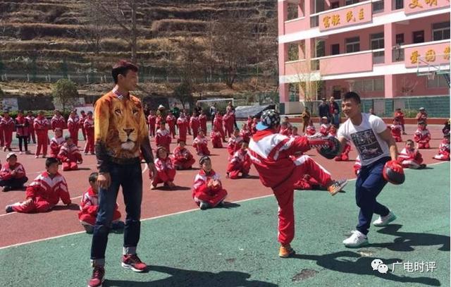 以继承发扬中华武术瑰宝为己任(传承中华武术文化)(6)