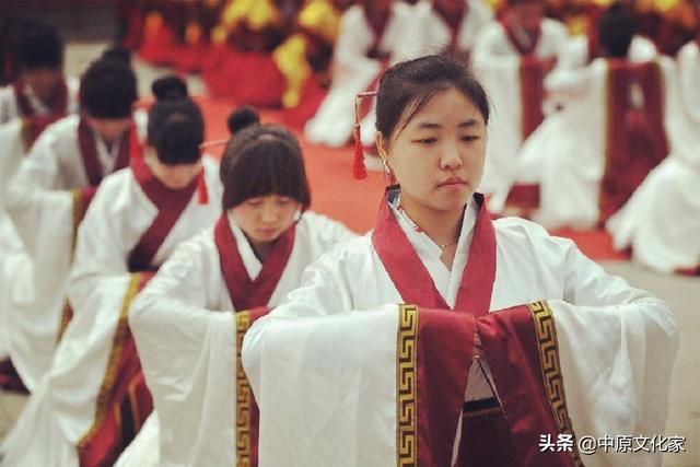 古人对自己家人的称呼父亲(除了父亲老爹家严之外)(3)