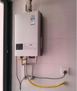 ​怎么选燃气热水器4个建议很实用（燃气热水器该怎么挑选）
