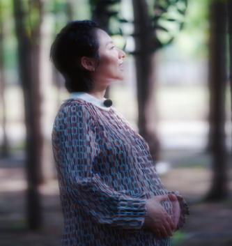 刘璇二胎生产过程曝光(40岁刘璇怀二胎肚子长满红疹)(2)