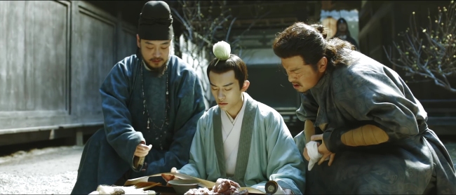 雷佳音战损版老年张小敬 这次只有张小敬一个人了