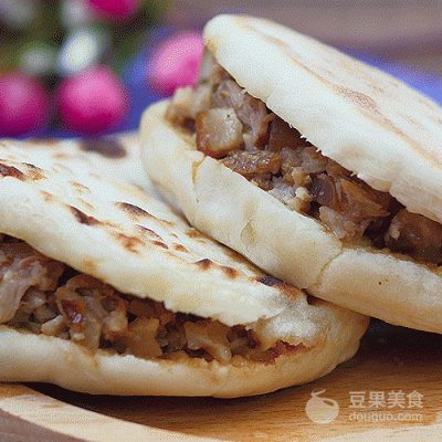 肉夹馍原来做法这么简单(教你做正宗陕西肉夹馍)(16)