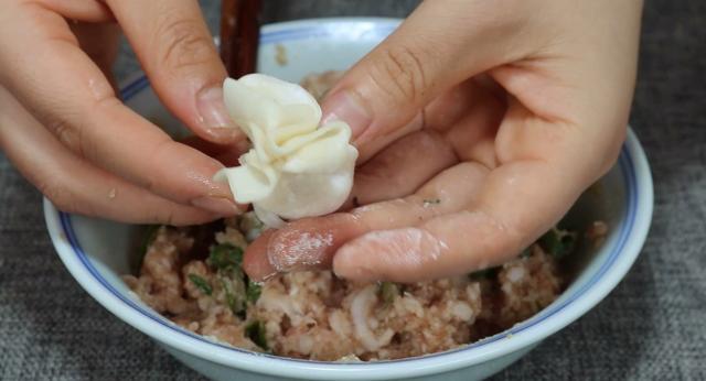 正宗千里香馄饨做法（怪不得千里香馄饨这么好吃）(5)