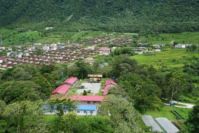 林芝墨脱县旅游景区（全国唯一要收门票的县城）(3)