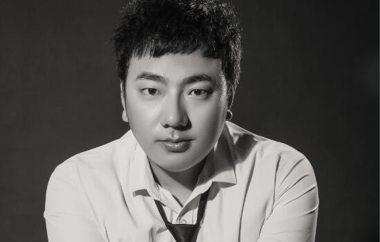 歌曲点歌的人原唱是谁