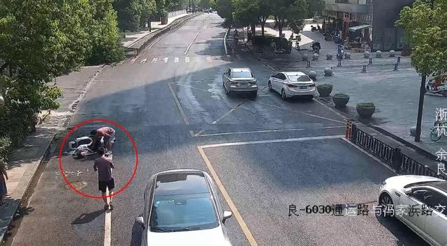 小伙体操运动员(救人体操哥)(2)