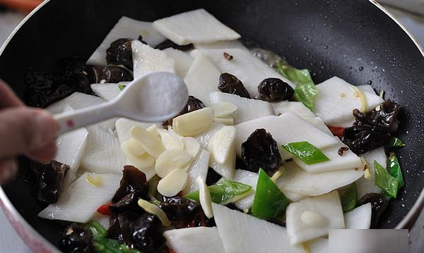 山药怎么吃好吃又简单,山药怎么做好吃又简单 这7种家常吃法分享给大家图12