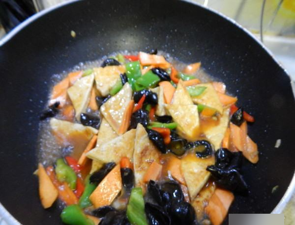 辣豆腐怎么炒,辣豆腐的家常做法图13