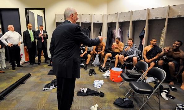 nba中场休息多久,NBA中场休息的时间有多久呢?图18