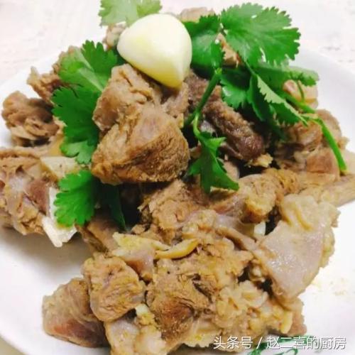 正宗手抓羊肉的做法及配方窍门(手抓羊肉这么做)(4)
