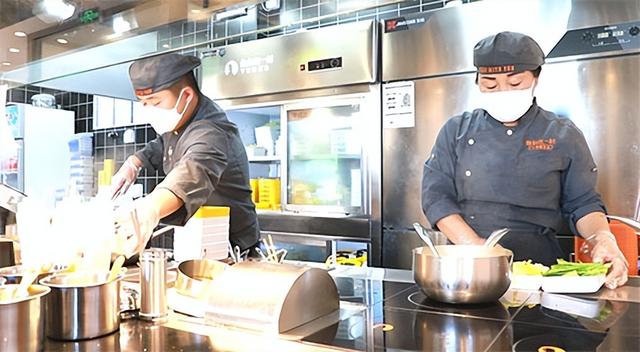 正宗酸菜鱼加盟连锁店哪家好(特色酸菜鱼加盟)(2)