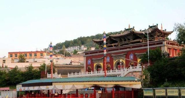 塔尔寺简介,塔尔寺祖庭是什么?图7