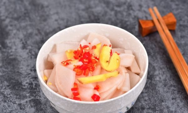 泡萝卜的腌制方法酸脆,腌白萝卜怎么腌好吃又脆酸甜图5