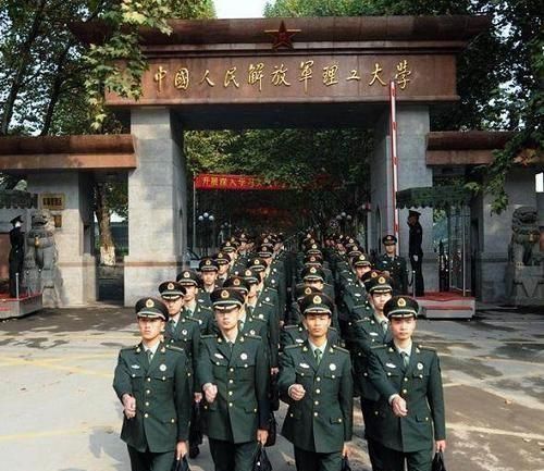 中国有几大军区,中国有几个仪仗队?图4