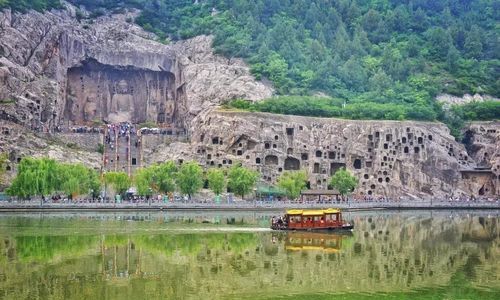 龙门石窟在哪里