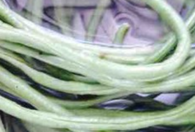 怎样泡酸豆角好吃,醋泡酸豆角的做法大全图1