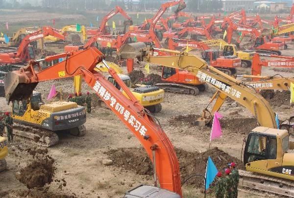 初中毕业读什么技校,初中生毕业后上什么技校好?图1