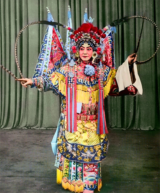 梅兰芳个人资料简介(梅兰芳:抗战8年誓死不登台,差点被饿死,去世后国家降半旗致哀)