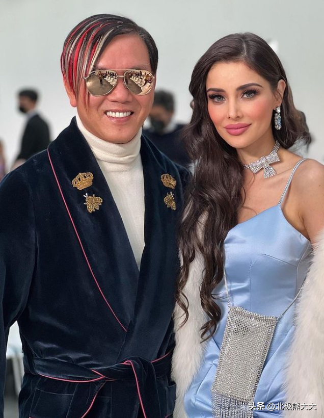 洪永时简介个人资料(“亿万富翁”洪永时:4个老婆N个红颜,原来有钱真的可以为所欲为)