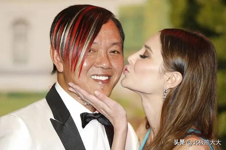 洪永时简介个人资料(“亿万富翁”洪永时:4个老婆N个红颜,原来有钱真的可以为所欲为)