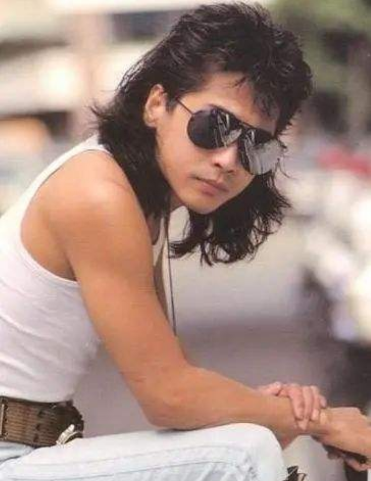 齐秦个人资料简介及年龄(齐秦:50岁娶小24岁娇妻,宠了对方11年)