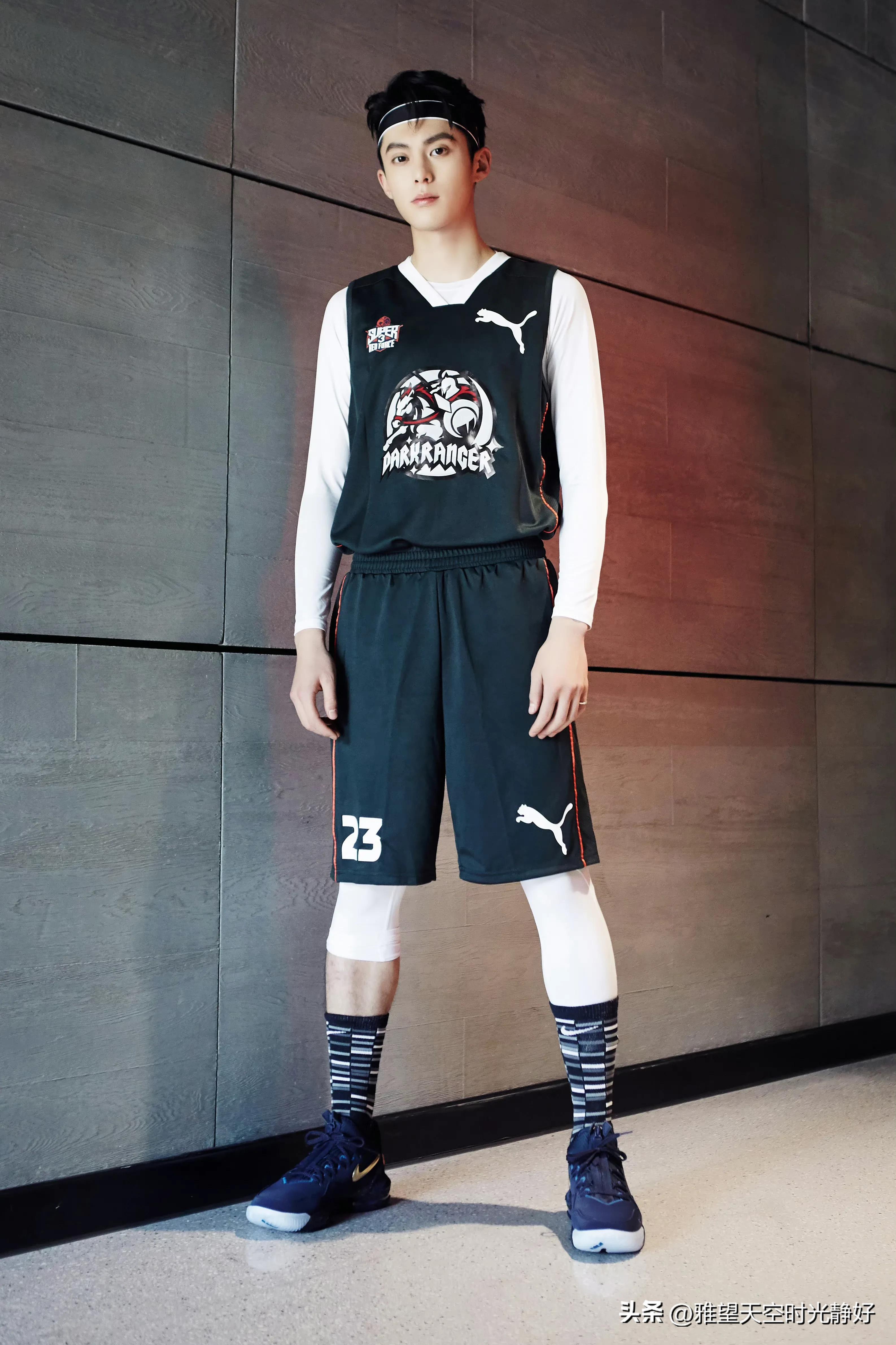 王鹤棣个人资料简介,幸运且努力的阳光大男孩 新晋顶流