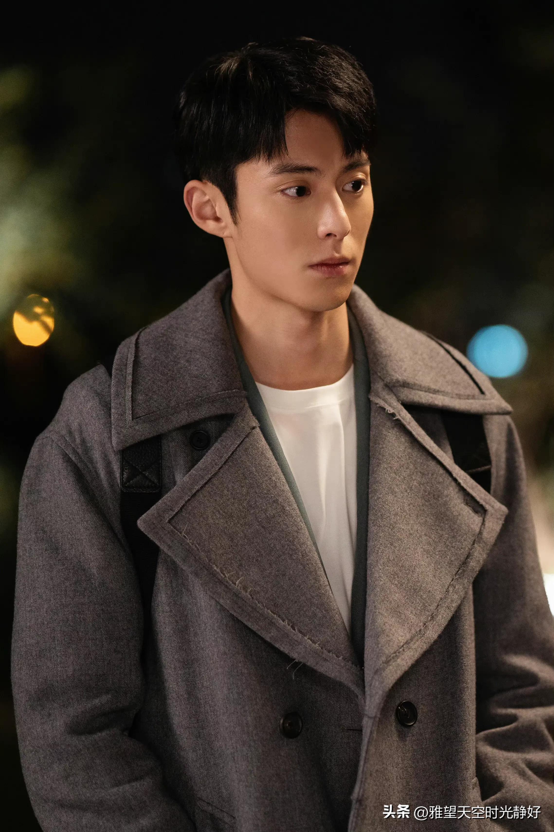 王鹤棣个人资料简介,幸运且努力的阳光大男孩 新晋顶流