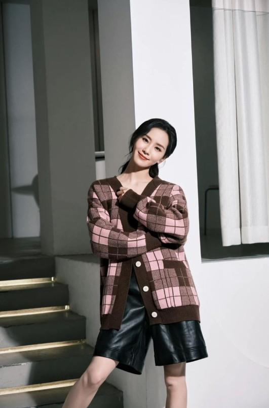 刘诗诗个人资料介绍写真(刘诗诗近况「瘦成纸片人」 网友:风能吹走)