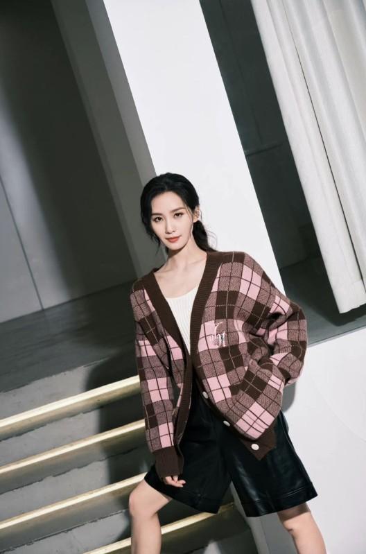 刘诗诗个人资料介绍写真(刘诗诗近况「瘦成纸片人」 网友:风能吹走)