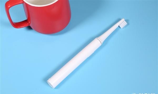 比如洗发露沐浴露牙膏牙刷等,可以带上高铁吗