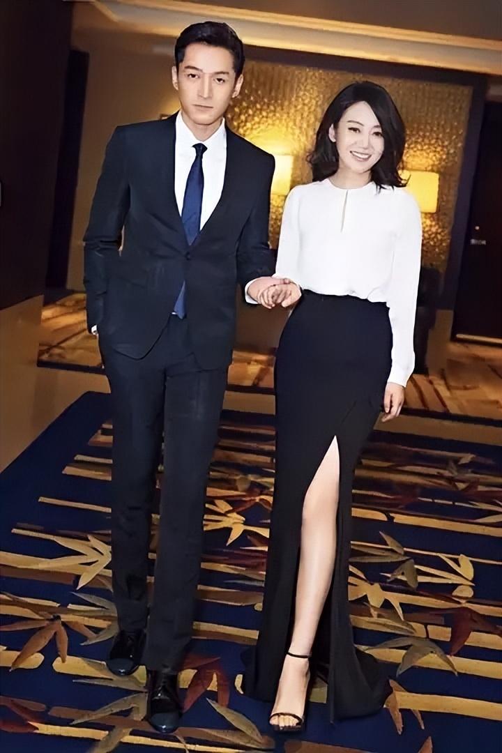 与闫妮离婚19年的邹伟再婚生子获幸福，但她情路坎坷至今未婚