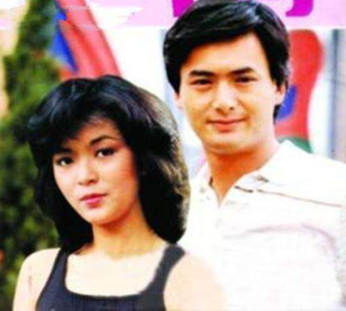 陈玉莲当年有多美？让周润发刘德华拜倒裙下，到老单身也活出精彩