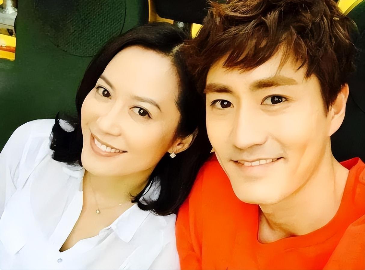 一个不靠父母的“星二代”演员-----杨玏简介