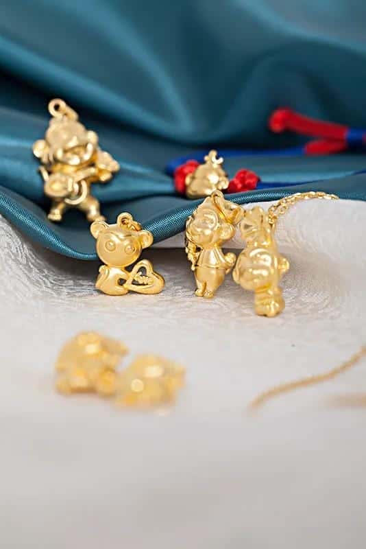 六福和周大福的区别(六福珠宝和周六福有什么区别)