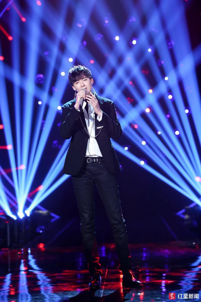 摩登兄弟刘宇宁《歌手》踢馆失败，后台大哭一场的原因是……