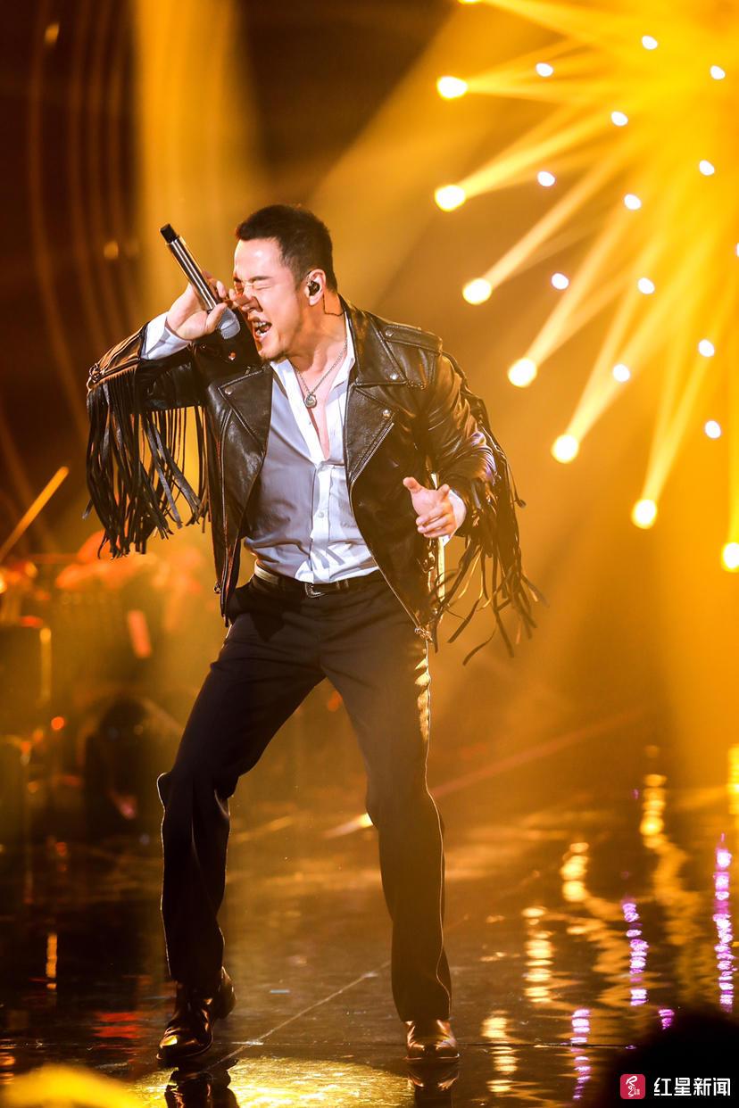 摩登兄弟刘宇宁《歌手》踢馆失败，后台大哭一场的原因是……