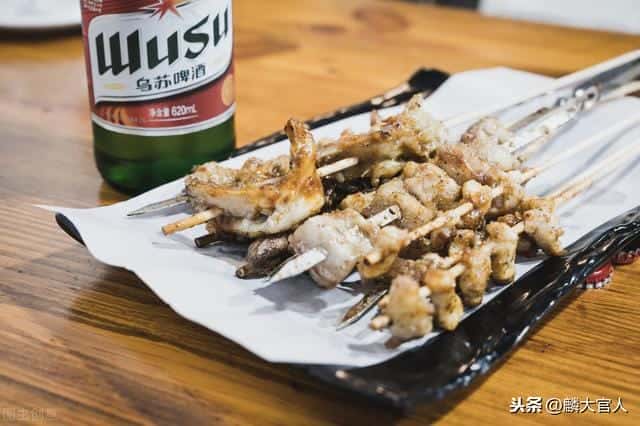 红乌苏啤酒多少钱一瓶-(红乌苏啤酒多少度)