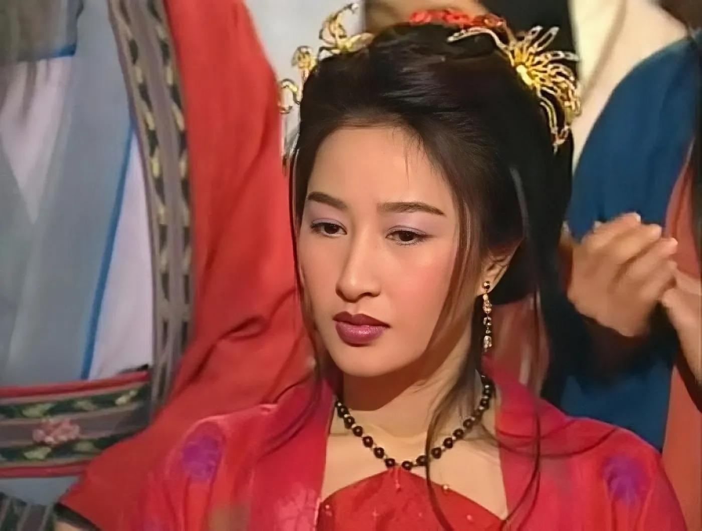 二十岁时候长得像三十岁，五十岁的时候还像三十岁，TVB曾经的视后关咏荷