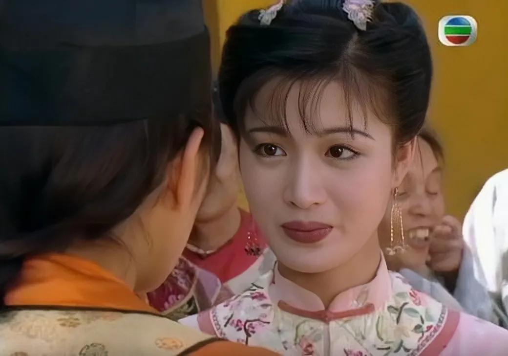 二十岁时候长得像三十岁，五十岁的时候还像三十岁，TVB曾经的视后关咏荷