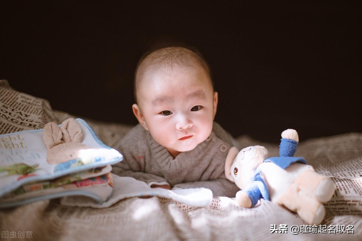 姓施好听的女孩名字(姓施的女孩取什么名比较好)