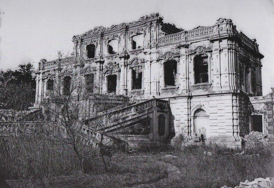 圆明园遗址在园内哪里(圆明园遗址在哪里)