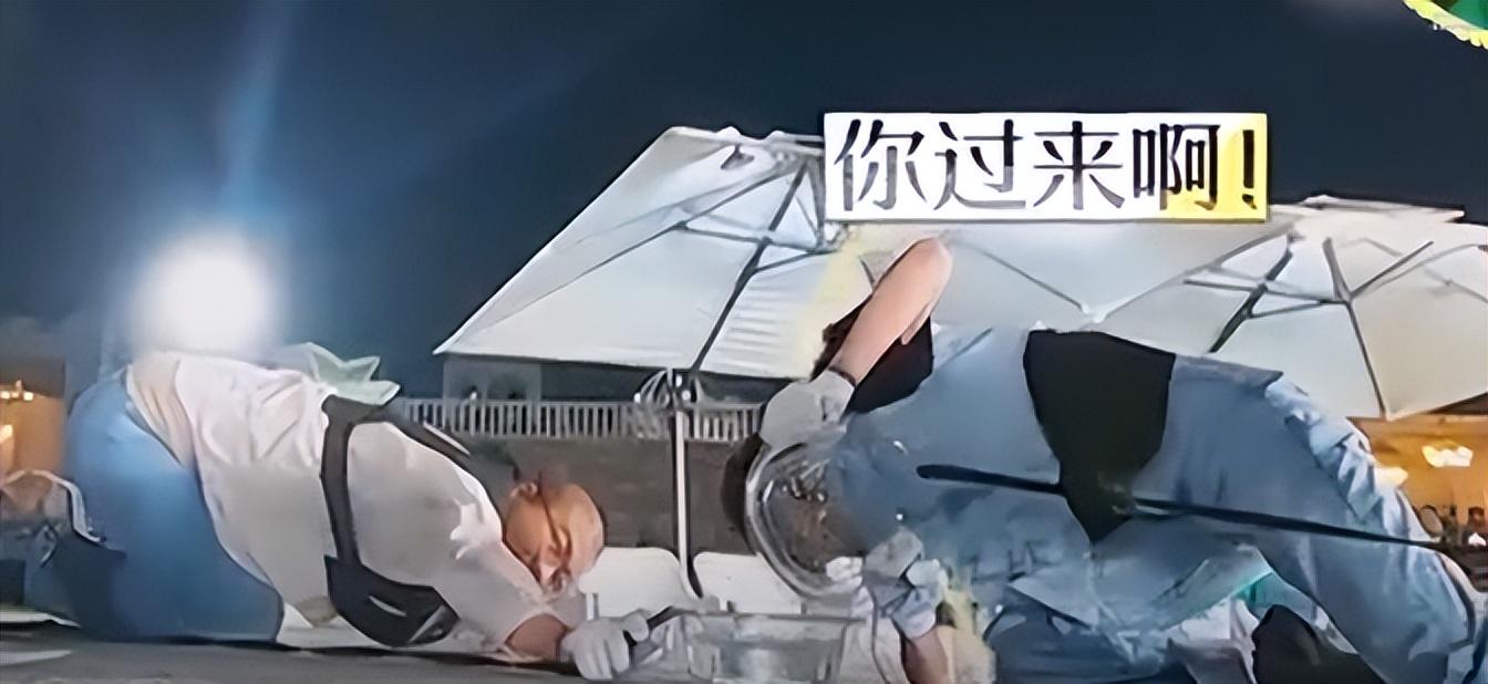 “跑男救星”白鹿：喝柠檬汁暴露与杨颖真实关系，耿直发言遭群嘲