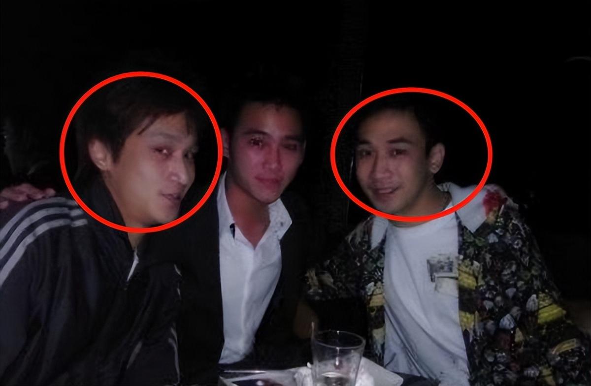 长子45岁次子42岁，小儿子35岁，赵雅芝儿子，个个让她骄傲