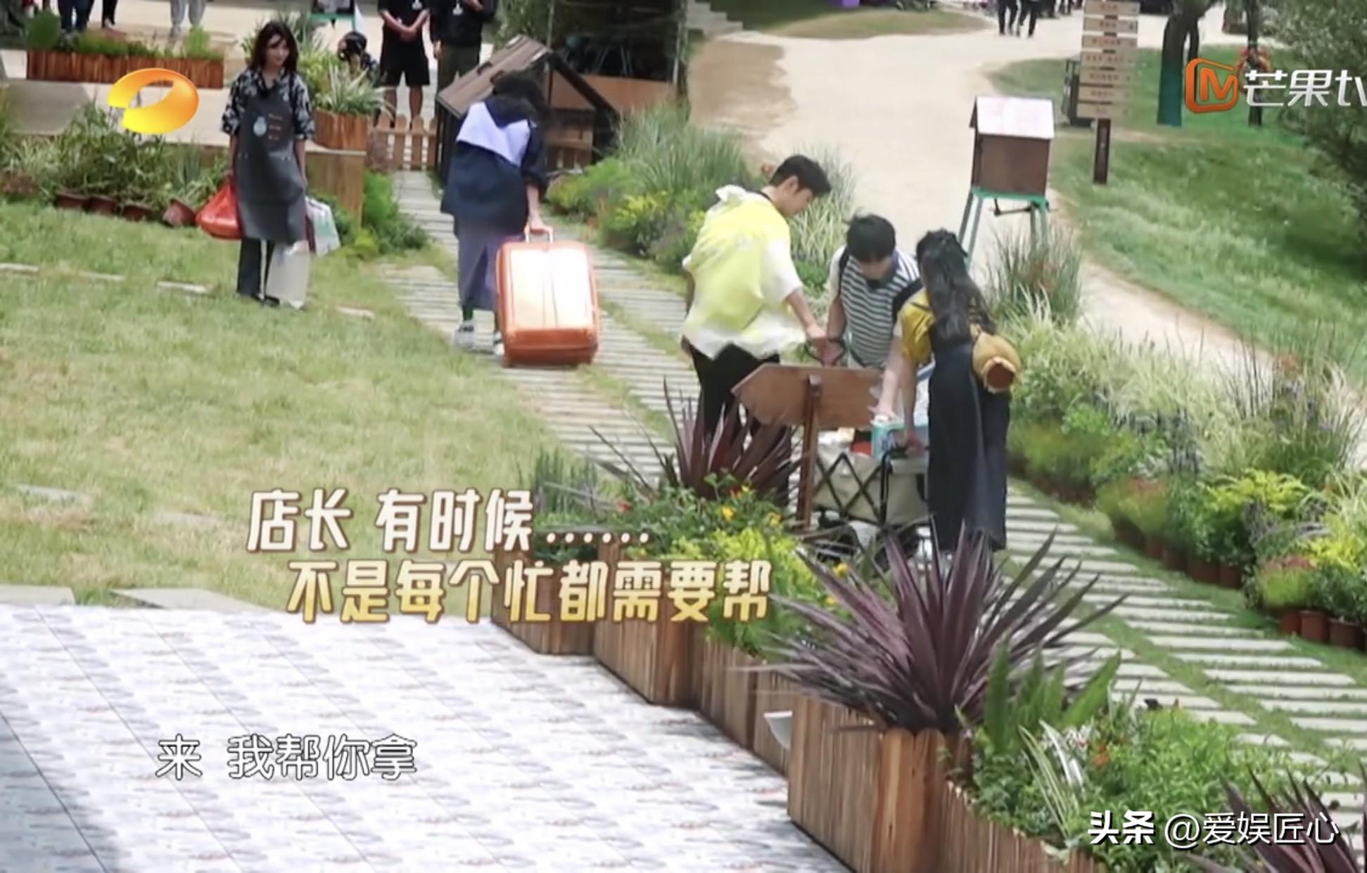 2岁殷桃带娃出场，黄晓明陈立农一脸惊讶：圈内又有人隐婚生子？"