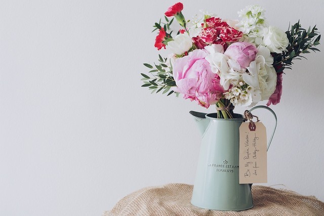 教师节送老师什么礼物最实用更适合(教师节送老师什么礼物合适)