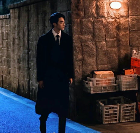 谭松韵《你比星光美丽》路透曝光！短发软萌可爱，男主眼神霸气！