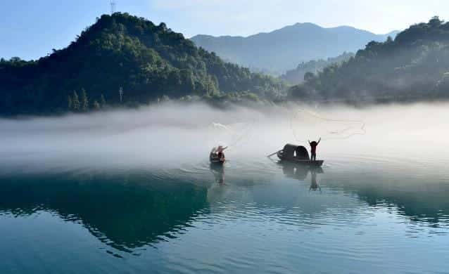 私生活混乱的员工要留吗(不值得跟随的13种老板)