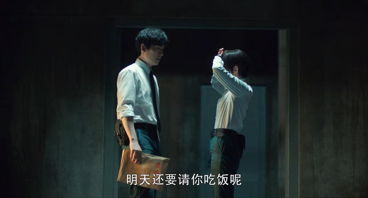 盗墓笔记吴邪张起灵是一对吗(吴邪和张起灵的关系有爱情吗)