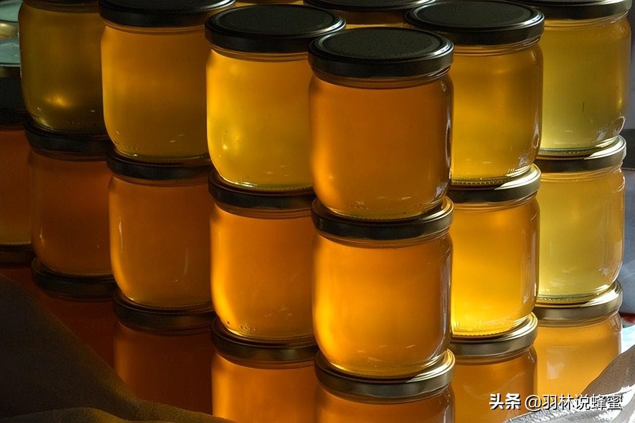 夏天蜂蜜怎么保存(夏天蜂蜜的正确储存方法)