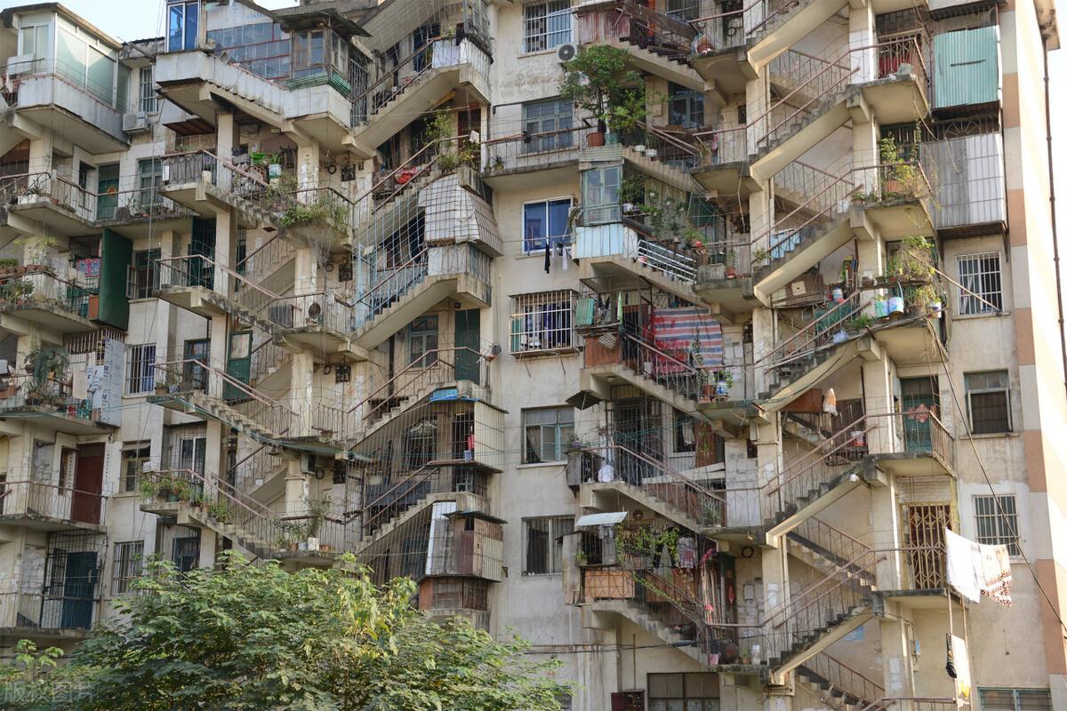 十八层的房子选哪个楼层好(18层楼房的黄金是几层)